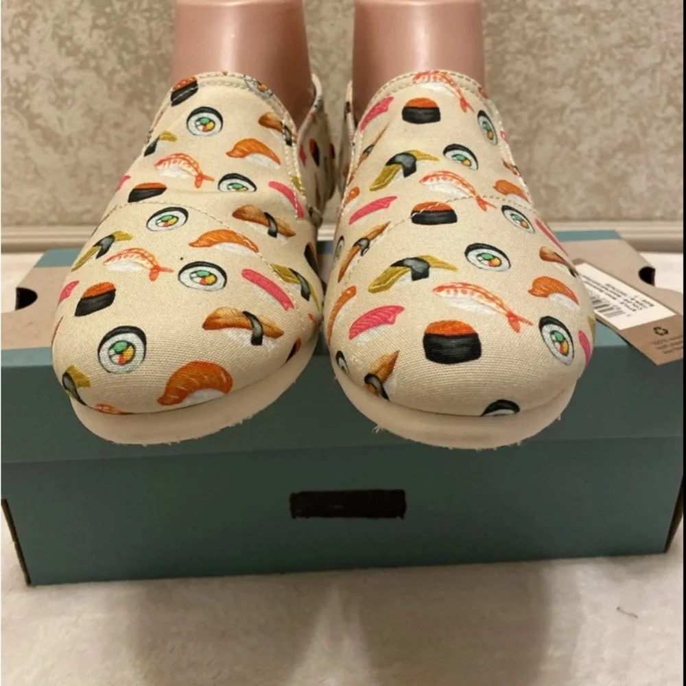 Toms Natural Beige Sushi Print Loafers